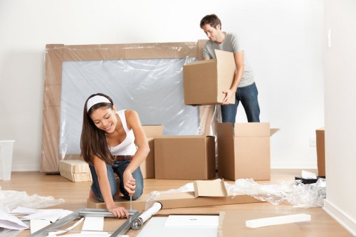 Van moving service in North Sheen