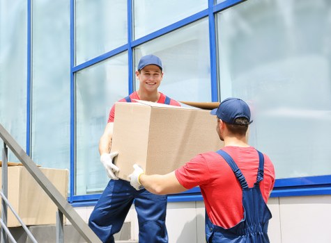 Removal van and moving boxes for North Sheen home moves