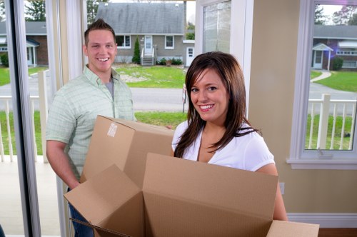 Local man and van service for home and office moves in North Sheen