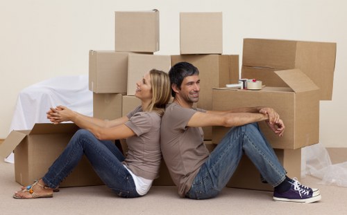 Local moving support for flats and houses in North Sheen