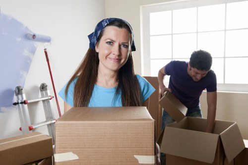Sustainable moving service in North Sheen with recycling and reuse focus