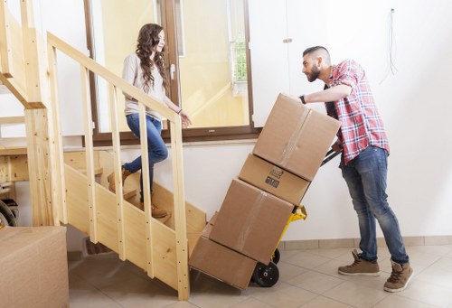 Contact and quote enquiry for North Sheen removals