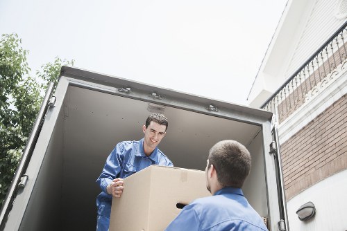 Local moving service helping residents and offices in North Sheen